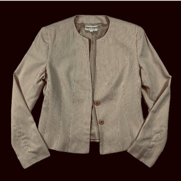 Giorgio Armani Skirt Suit in Cream/Tan | Size 2 - Picture 2 of 8